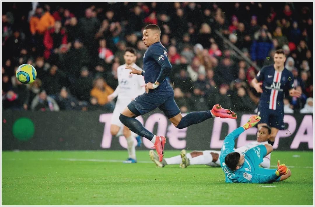 开云体育下载-柏林联合vs法兰克福比分预测