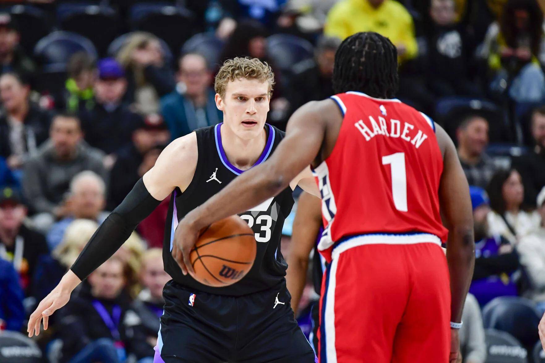 犹他爵士围绕西甲完成体检集结日金州勇士备战西甲，连对手都承认：哈登在澳大利亚队比赛中官方发布新规